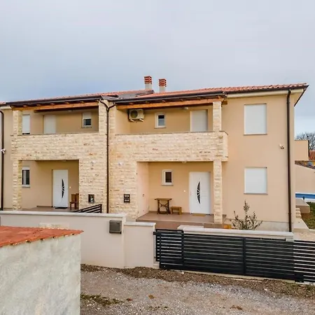 Villa Queen Jelena *